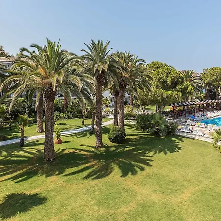 Atlantique Club 3* קוסדסי